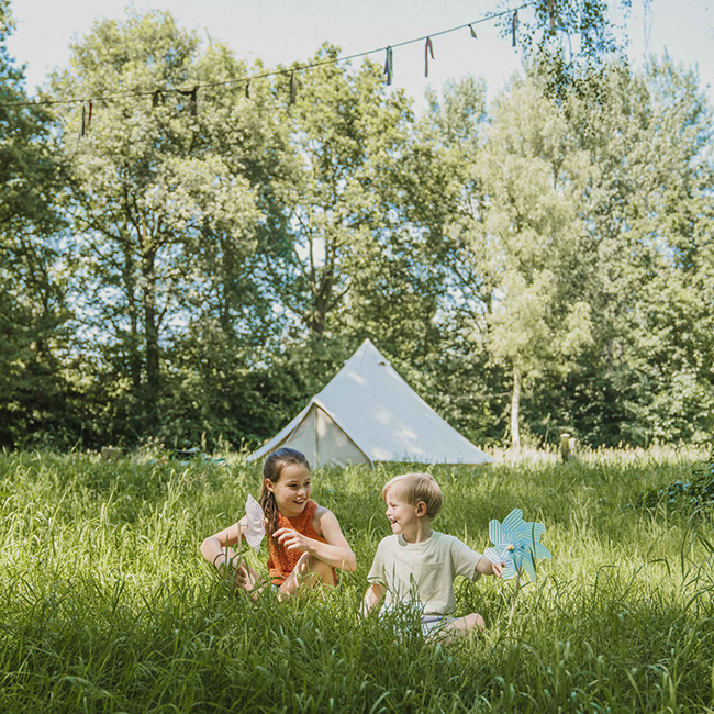 Kinderen_gras_tent_650x650.jpg